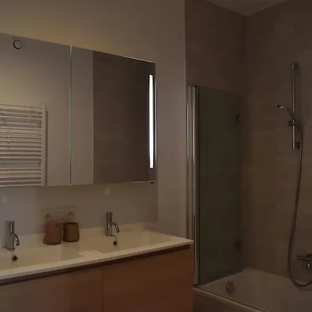 Stijlvol In Trendy Wijk Apartment *